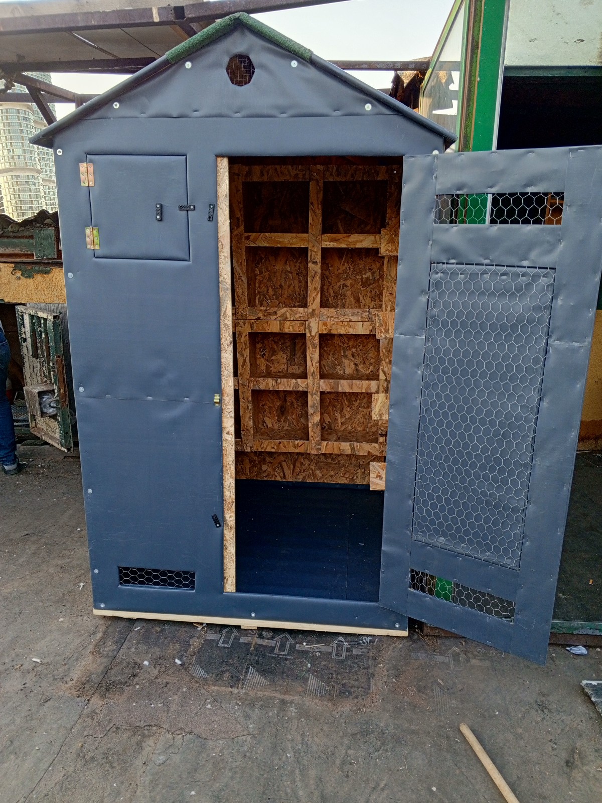 Güvercin kümesi R120-87