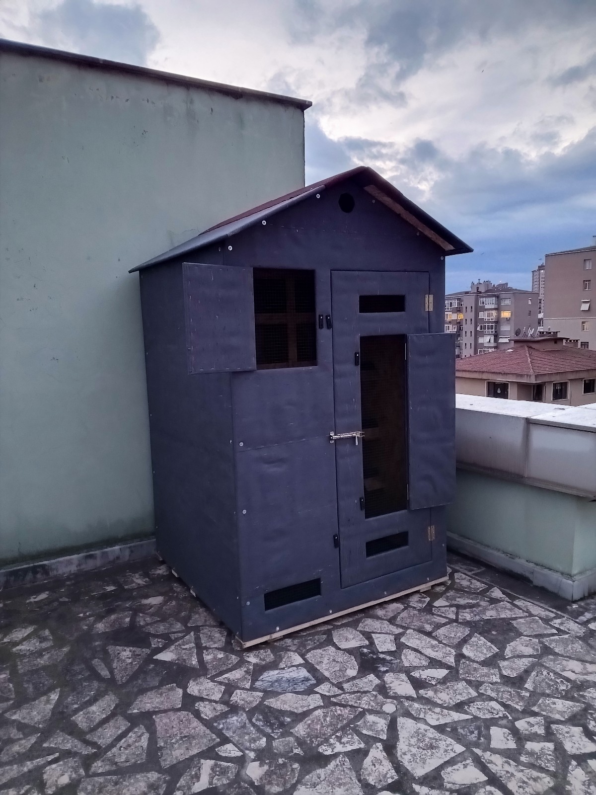 Güvercin kümesi R120-95